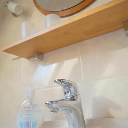 Haus Ruh Di Ut Luv アパート *